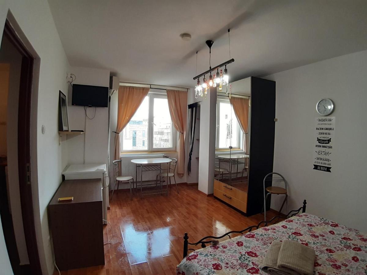 Piata Amzei Old Town Apartment Bukares Bagian luar foto