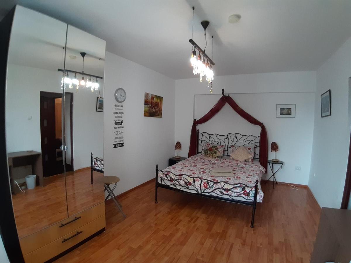 Piata Amzei Old Town Apartment Bukares Bagian luar foto